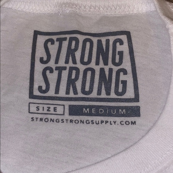 Long Sleeve Crop - Picture 3 of 3